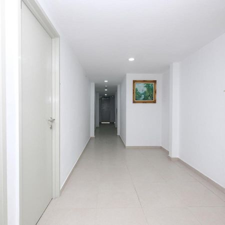 קואנטאן Oyo 44043 First Garden Hotel מראה חיצוני תמונה