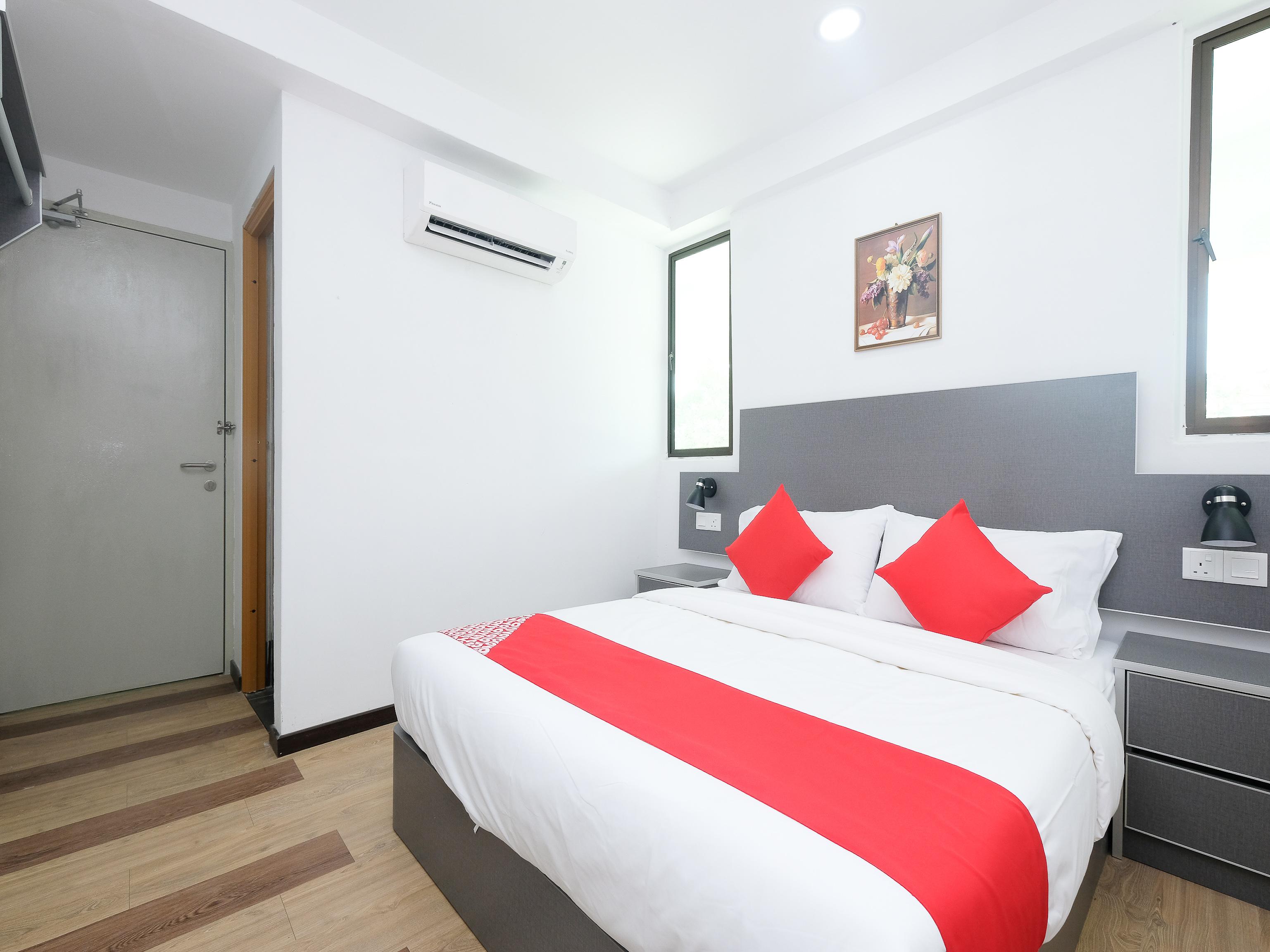 קואנטאן Oyo 44043 First Garden Hotel מראה חיצוני תמונה